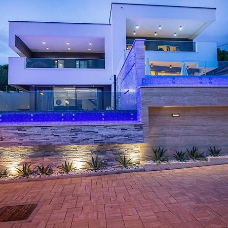Villa Marassi With Heated Pool, Hot Tub And Sauna Crikvenica Exterior photo
