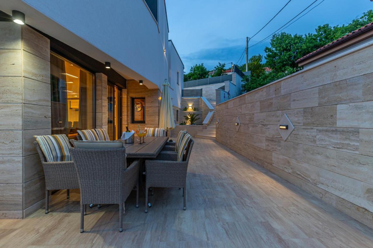 Villa Marassi With Heated Pool, Hot Tub And Sauna Crikvenica Exterior photo